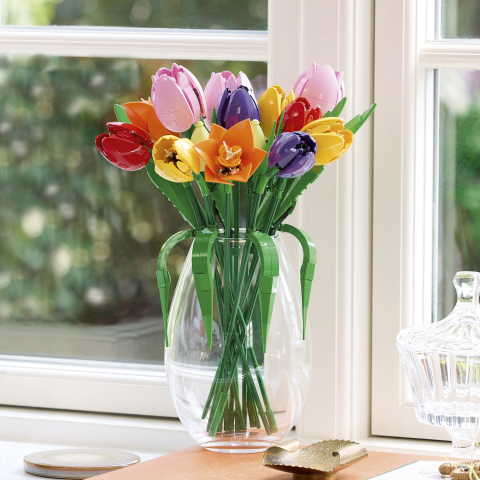LEGO Botanicals Tulip Bouquet 11501 - Image 4